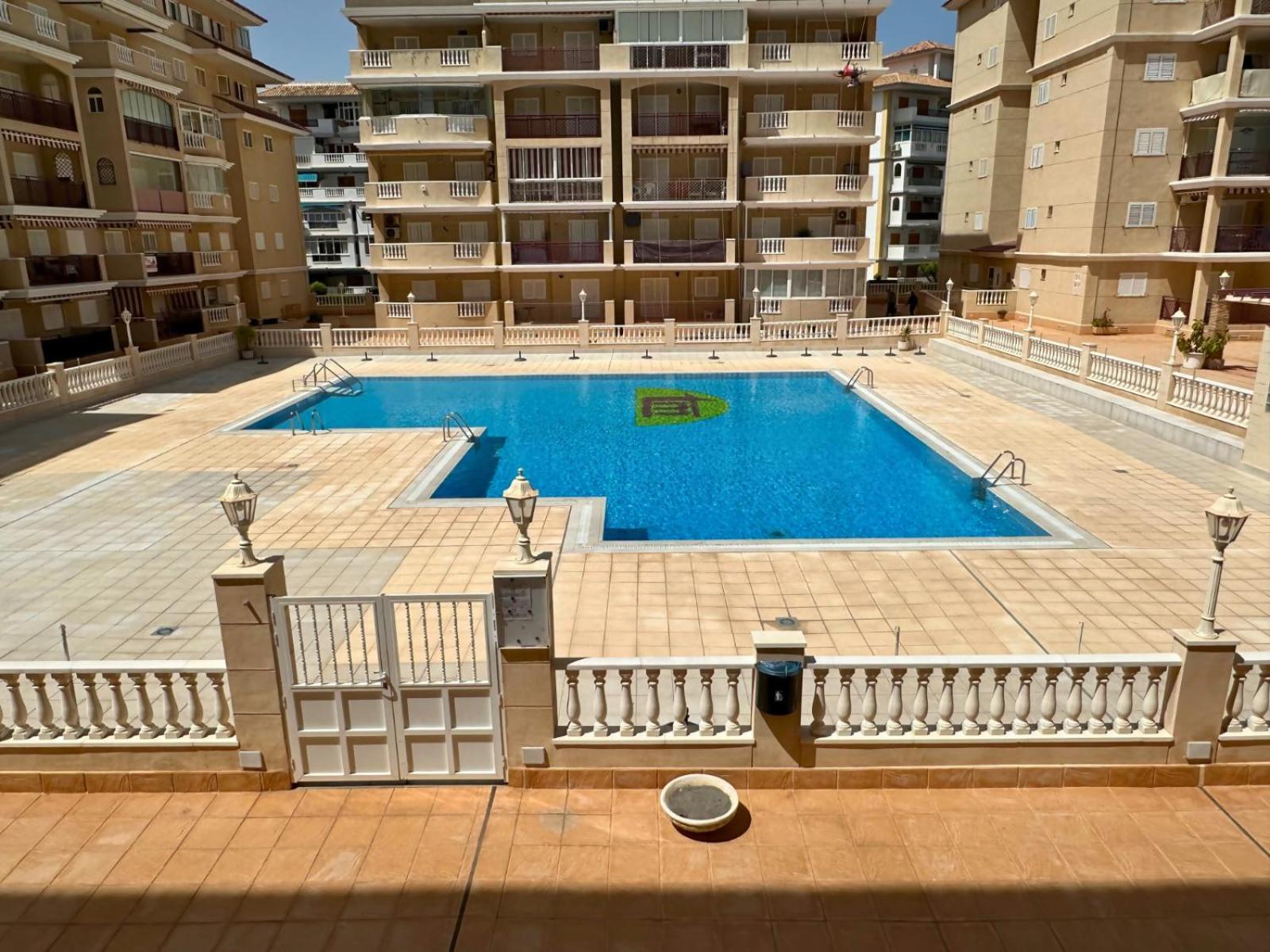 Cipres 4 Apartamento En Urbanizacion Con Piscina ตอร์เรเวียคา ภายนอก รูปภาพ