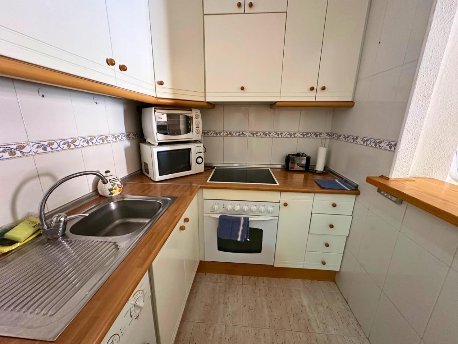 Cipres 4 Apartamento En Urbanizacion Con Piscina ตอร์เรเวียคา ภายนอก รูปภาพ
